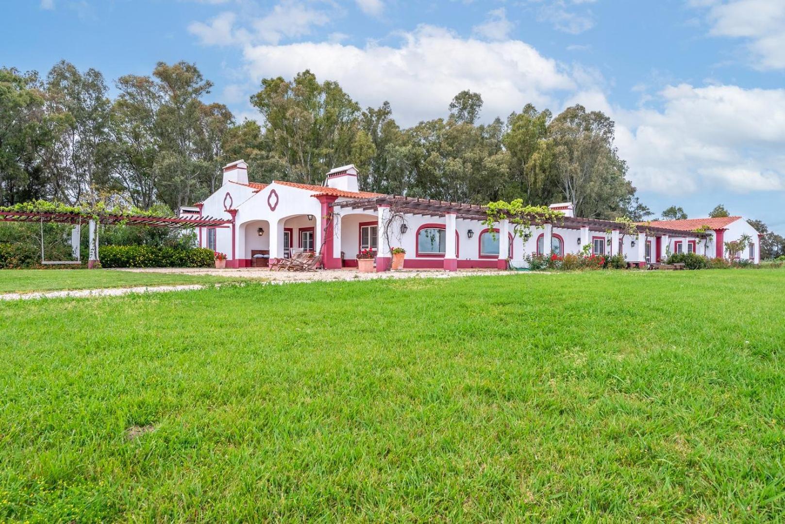 Stunning Mansion In Sao Cristovao Villa Montemor-o-Novo Bagian luar foto